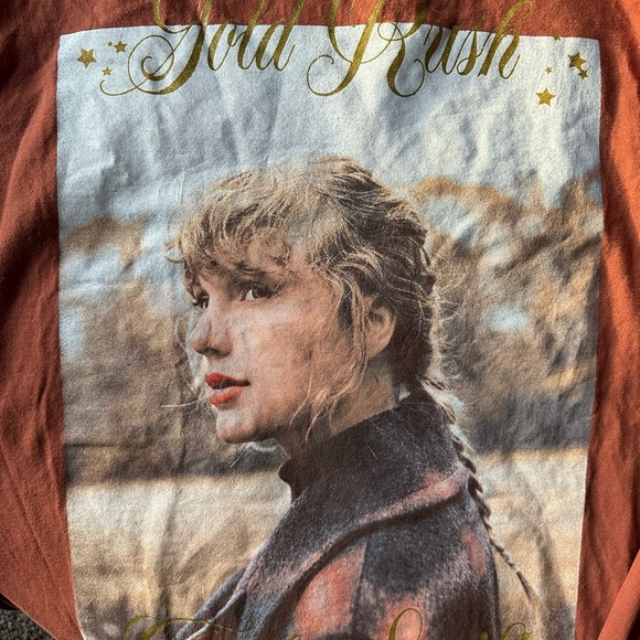 Taylor Swift Graphic Burnt Orange Long Sleeve Tee - Picture 2 of 6
